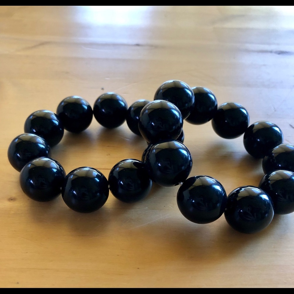 Bracelet Oversized Black Round Beads